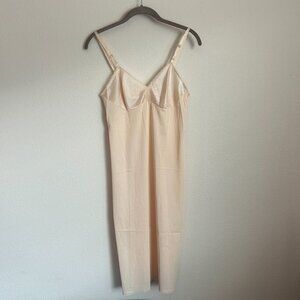 Vintage Vanity Fair Women Satin Slip Dress Size 32 Cream Nude Lace Trim V Neck
